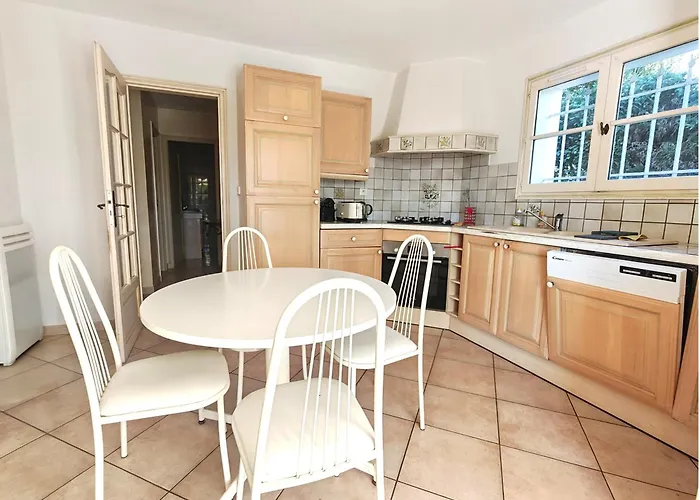 Maison Cosy En Bordure Du Golf.